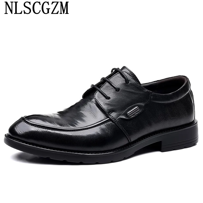 Coiffeur Business Shoes Men Italiano Oxford Shoes for Men Formal Shoes for Men Wedding Dress Office 2023 Business Suit Zapatos
Coiffeur Business Shoes Men Italiano Oxford Shoes for Men Formal Shoes for Men Wedding Dress Office 2023 Business Suit Zapatos