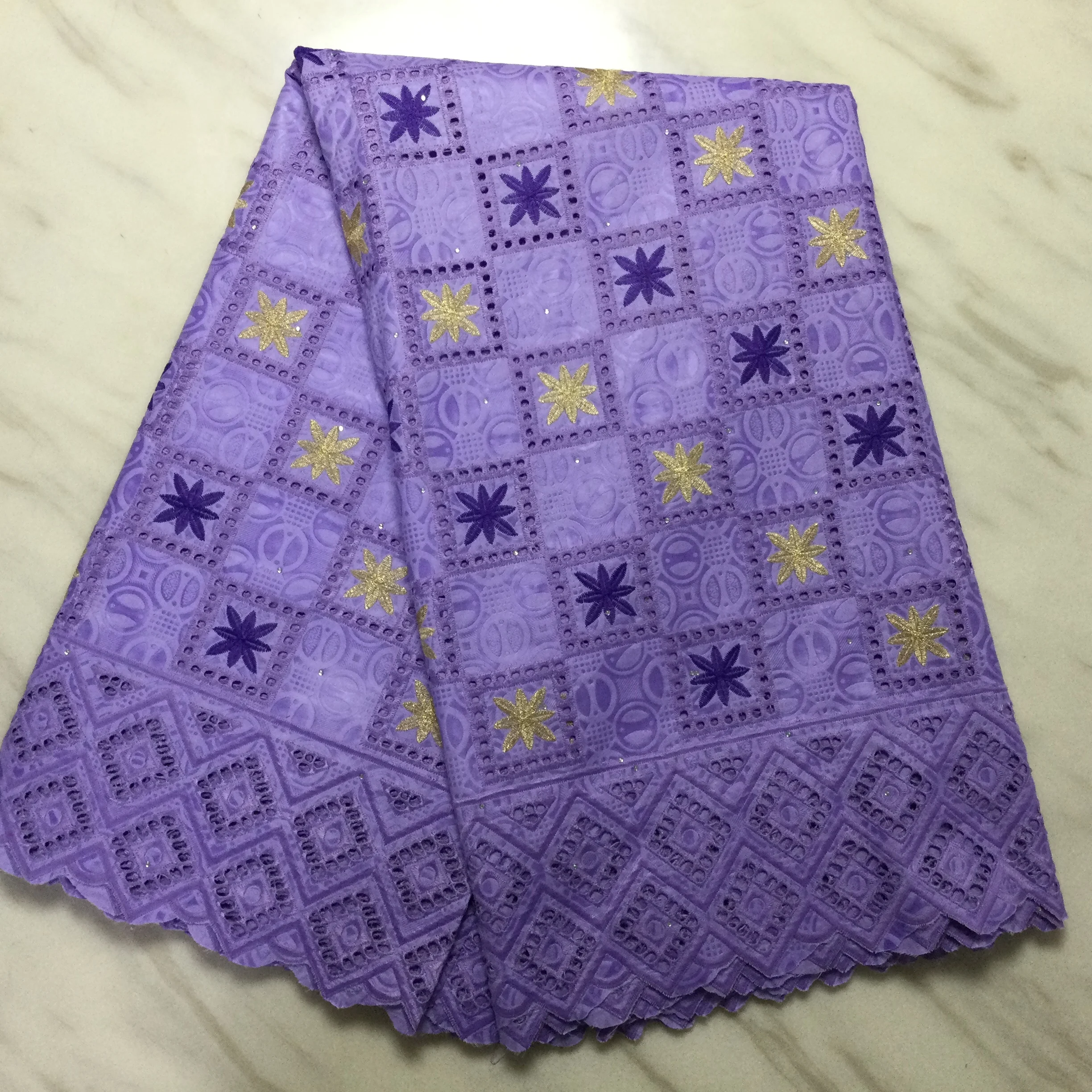 Wholesale High Quality African Swiss Cotton Lace Fabric Nigerian Soft Swiss Voile Lace In Switzerland For Sewing 5 Yards/PCS Sew
Wholesale High Quality African Swiss Cotton Lace Fabric Nigerian Soft Swiss Voile Lace In Switzerland For Sewing 5 Yards/PCS Sew