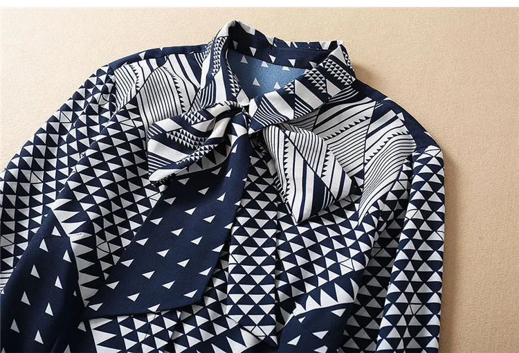 2021 Spring Designer Women Fashion Single-Breasted Shirt Sleeve Party Long Dress High Quality Print Dot Runway Vestidos XL
2021 Spring Designer Women Fashion Single-Breasted Shirt Sleeve Party Long Dress High Quality Print Dot Runway Vestidos XL