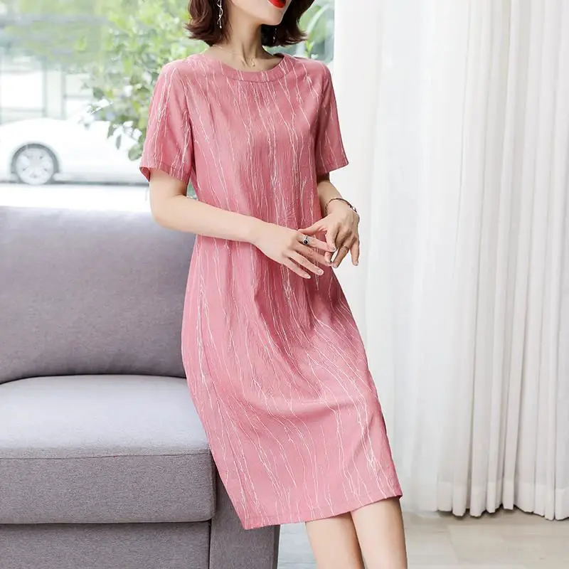 2021 Summer Women's Plus Size Round Neck Loose Knee-length Midi Dress Women Short Sleeve Dresses Bodycon Party Vestidos Y316
2021 Summer Women's Plus Size Round Neck Loose Knee-length Midi Dress Women Short Sleeve Dresses Bodycon Party Vestidos Y316