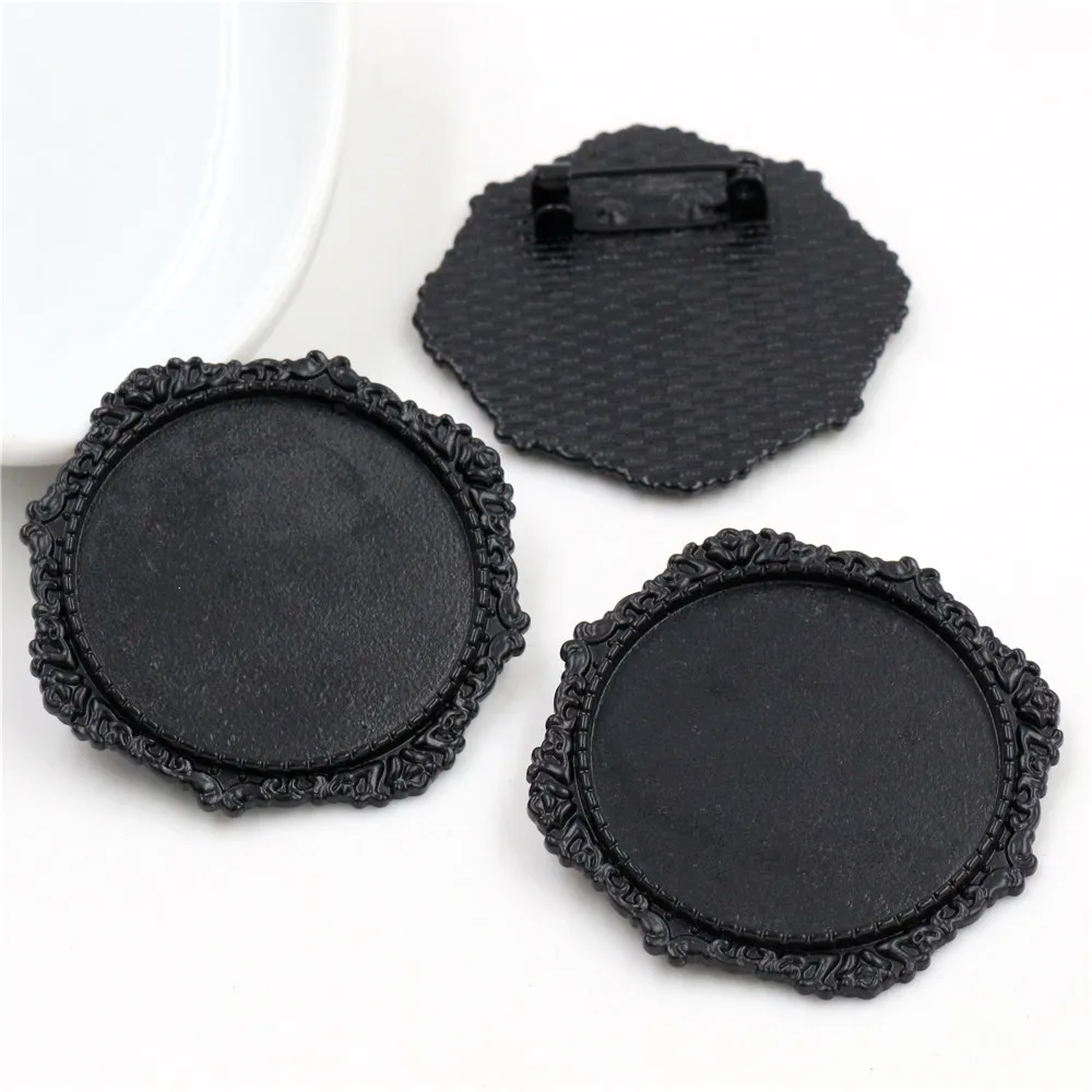 5pcs/lot 30mm Inner Size Black and Antique Silver Plated And Bronze Colors plated Brooch Pin Flower Style Cabochon Base Setting
5pcs/lot 30mm Inner Size Black and Antique Silver Plated And Bronze Colors plated Brooch Pin Flower Style Cabochon Base Setting