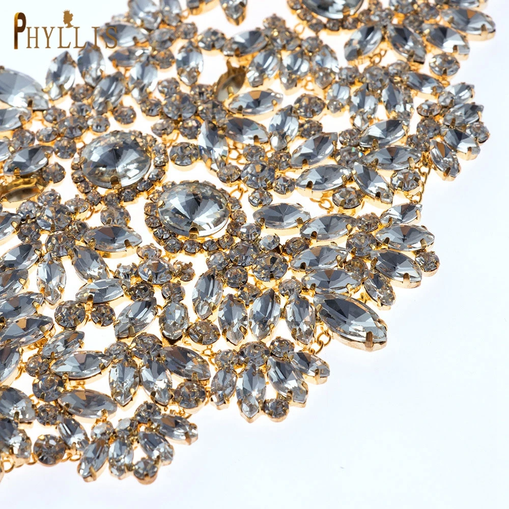 PHYLLIS A11 European-Style Crystal Crown Elegant Queen Crown Headband Bridal Tiara Hand CZ Headdress Wedding Headpiece Headwear
PHYLLIS A11 European-Style Crystal Crown Elegant Queen Crown Headband Bridal Tiara Hand CZ Headdress Wedding Headpiece Headwear