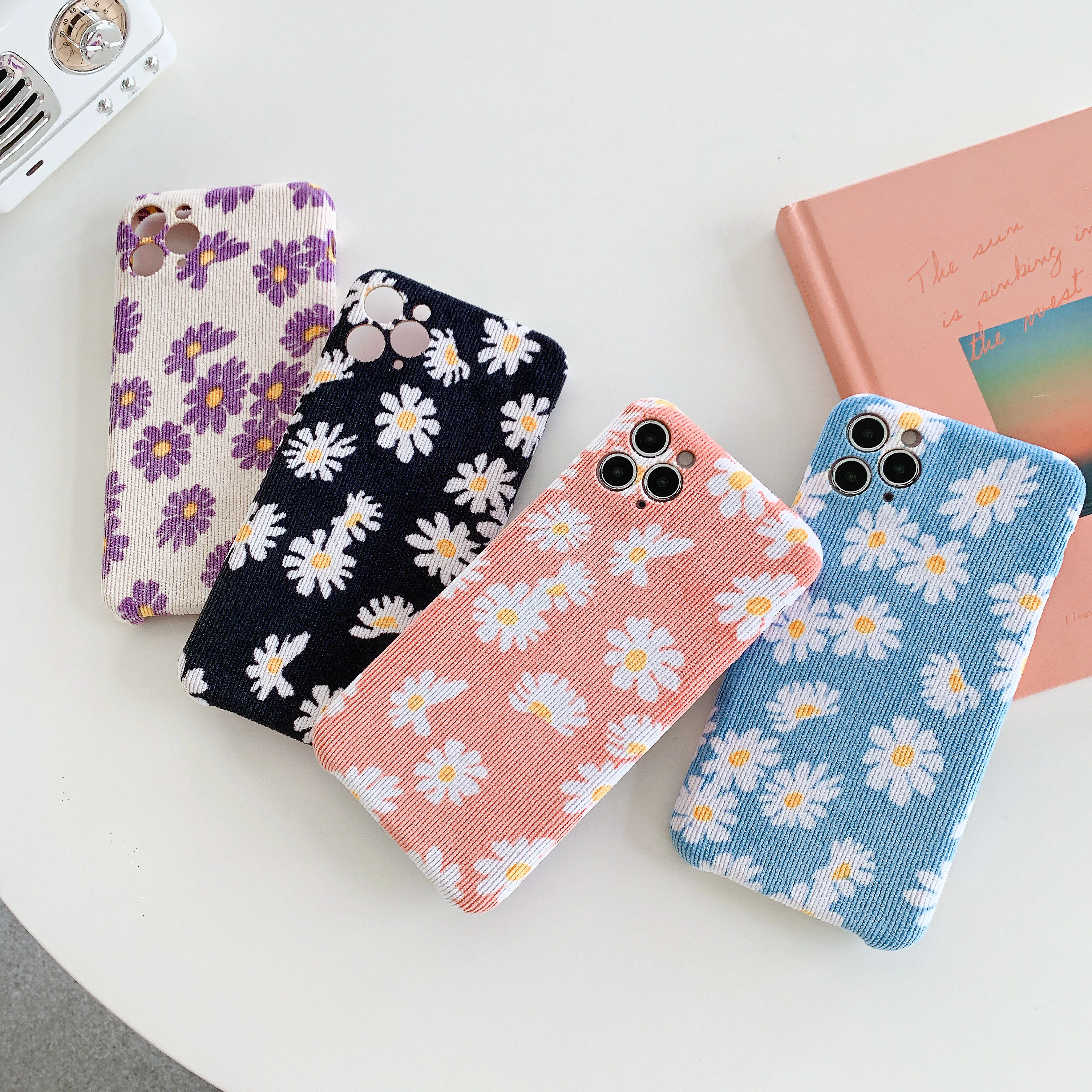 Plush corduroy simple daisy suitable for iphone11ProMax mobile phone case 7 / 8plus x xsmax xr protective cover
Plush corduroy simple daisy suitable for iphone11ProMax mobile phone case 7 / 8plus x xsmax xr protective cover