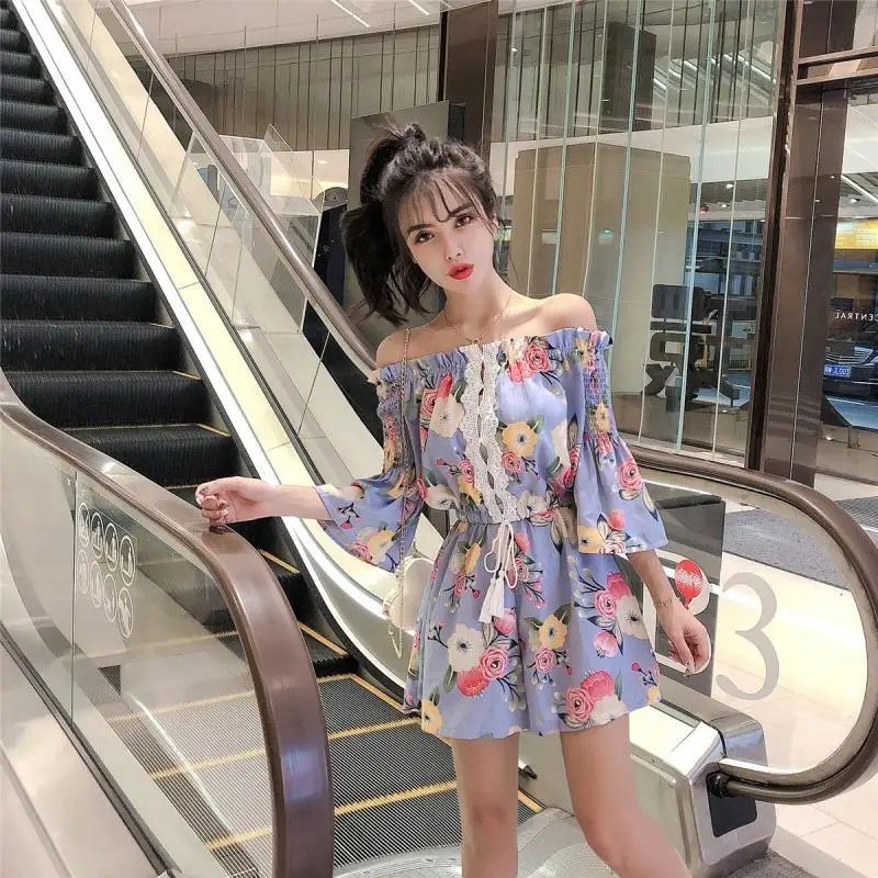 2020 New Summer Women Flare Sleeve Floral Print Romper Off Shoulder Lace Patchwork Jumpsuit Overalls Casual Beach Playsuits S54
2020 New Summer Women Flare Sleeve Floral Print Romper Off Shoulder Lace Patchwork Jumpsuit Overalls Casual Beach Playsuits S54