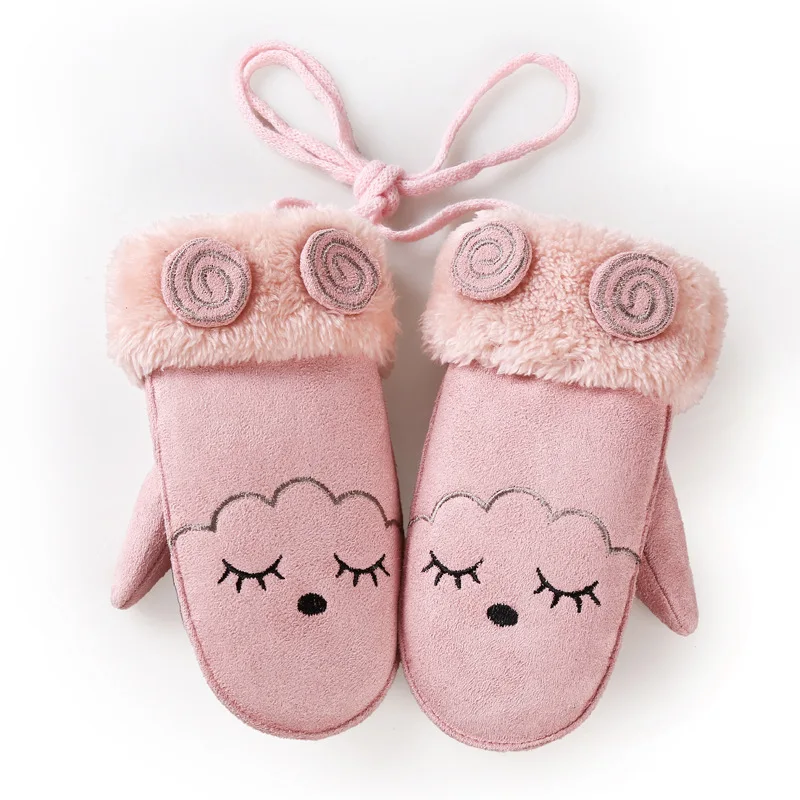 2019 Winter Baby Boys Girls Cartoon to keep warm Full Finger Mittens Gloves Hang a neck Gloves
2019 Winter Baby Boys Girls Cartoon to keep warm Full Finger Mittens Gloves Hang a neck Gloves