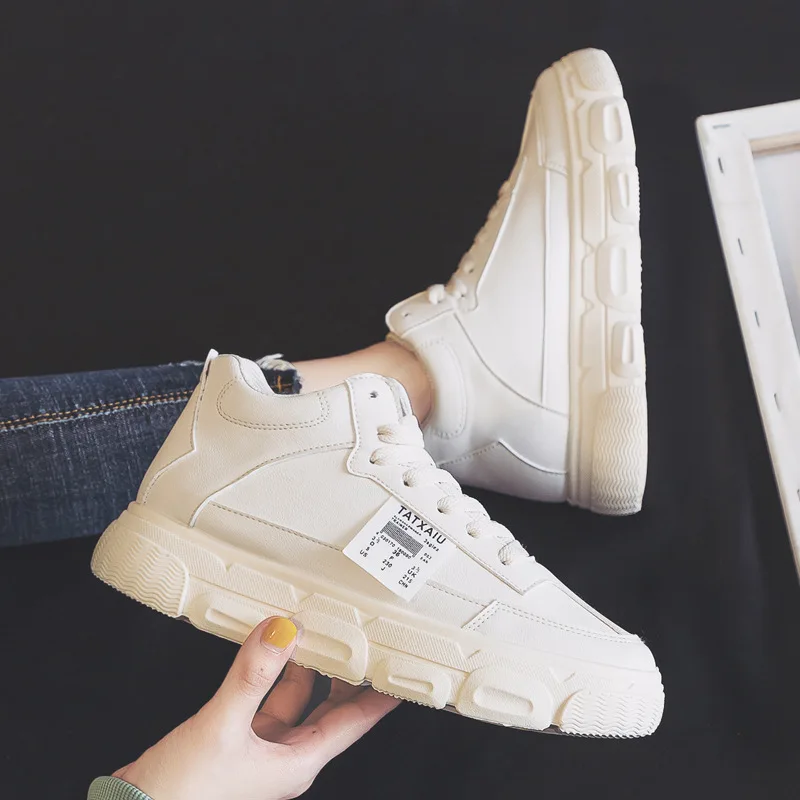 All-match Korean high-top casual women's shoes thick-soled increased sports shoes trend single shoes 2021 autumn and winter
All-match Korean high-top casual women's shoes thick-soled increased sports shoes trend single shoes 2021 autumn and winter
