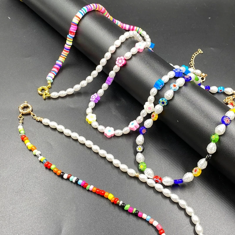 N58F 4 Pieces Women Bohemian Necklaces Seed Bead Necklaces Acrylic Beaded Choker Jewelry for Women and Girls Assorted Colors
N58F 4 Pieces Women Bohemian Necklaces Seed Bead Necklaces Acrylic Beaded Choker Jewelry for Women and Girls Assorted Colors