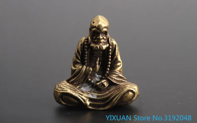 Женская коллекция, античная латунная статуя Будды основателя Dharma, антикварный городской дом, маленькие украшения, дзен, чайные подарки
Женская коллекция, античная латунная статуя Будды основателя Dharma, антикварный городской дом, маленькие украшения, дзен, чайные подарки