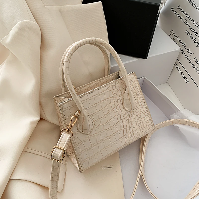 Crocodile Pattern Women Small Square Bags Classic PU Leather Ladies Crossbody Bags Female Mini Girls Flap Shoulder Bags Bolsa
Crocodile Pattern Women Small Square Bags Classic PU Leather Ladies Crossbody Bags Female Mini Girls Flap Shoulder Bags Bolsa