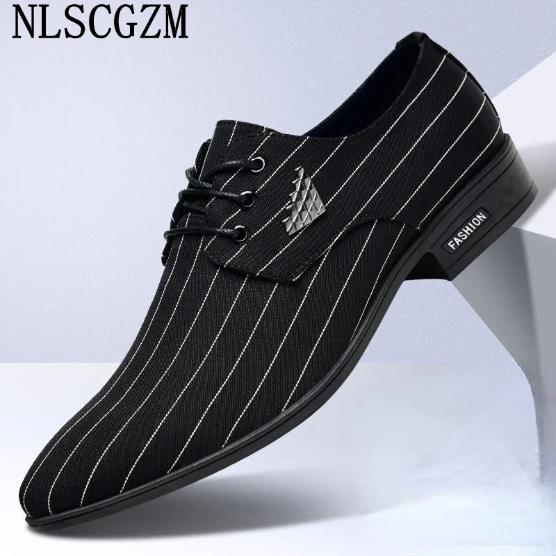 Black Derby Mens Dress Shoes Fashion Party Shoes for Men 2021 Coiffeur Formal Men Shoes Chaussures Habillées Pour Hommes Zapato
Black Derby Mens Dress Shoes Fashion Party Shoes for Men 2021 Coiffeur Formal Men Shoes Chaussures Habillées Pour Hommes Zapato