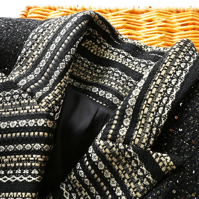 Winter Fashion Women Two Pieces Skirts Set 2019 Autumn Outfits Full Sleeve Vintage Baroque Woolen Jacket and Skirt Suit Sets
Winter Fashion Women Two Pieces Skirts Set 2019 Autumn Outfits Full Sleeve Vintage Baroque Woolen Jacket and Skirt Suit Sets