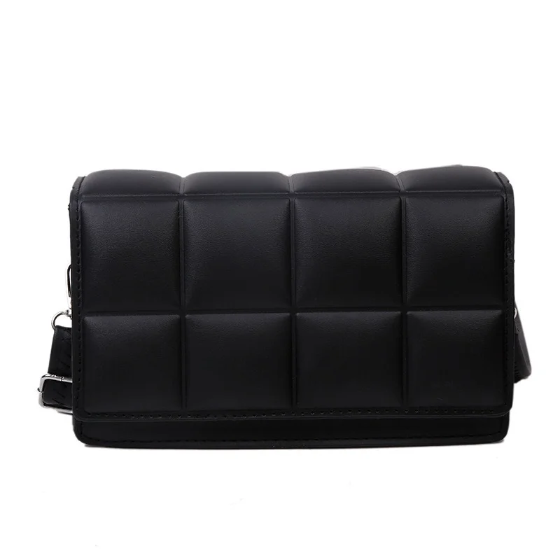 CrossBody Bag Women 2021 Solid Color Fashion Shoulder Handbags Female Travel Weave Small PU Leather Small Flap Purse Handbags
CrossBody Bag Women 2021 Solid Color Fashion Shoulder Handbags Female Travel Weave Small PU Leather Small Flap Purse Handbags