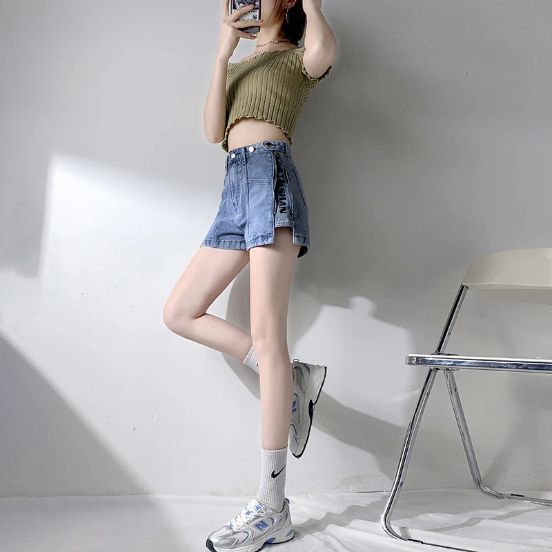 Denim Shorts Women's Summer Loose 2021 New Wide-Leg Net Red Ins Straight High Waist Slim Shorts Women
Denim Shorts Women's Summer Loose 2021 New Wide-Leg Net Red Ins Straight High Waist Slim Shorts Women