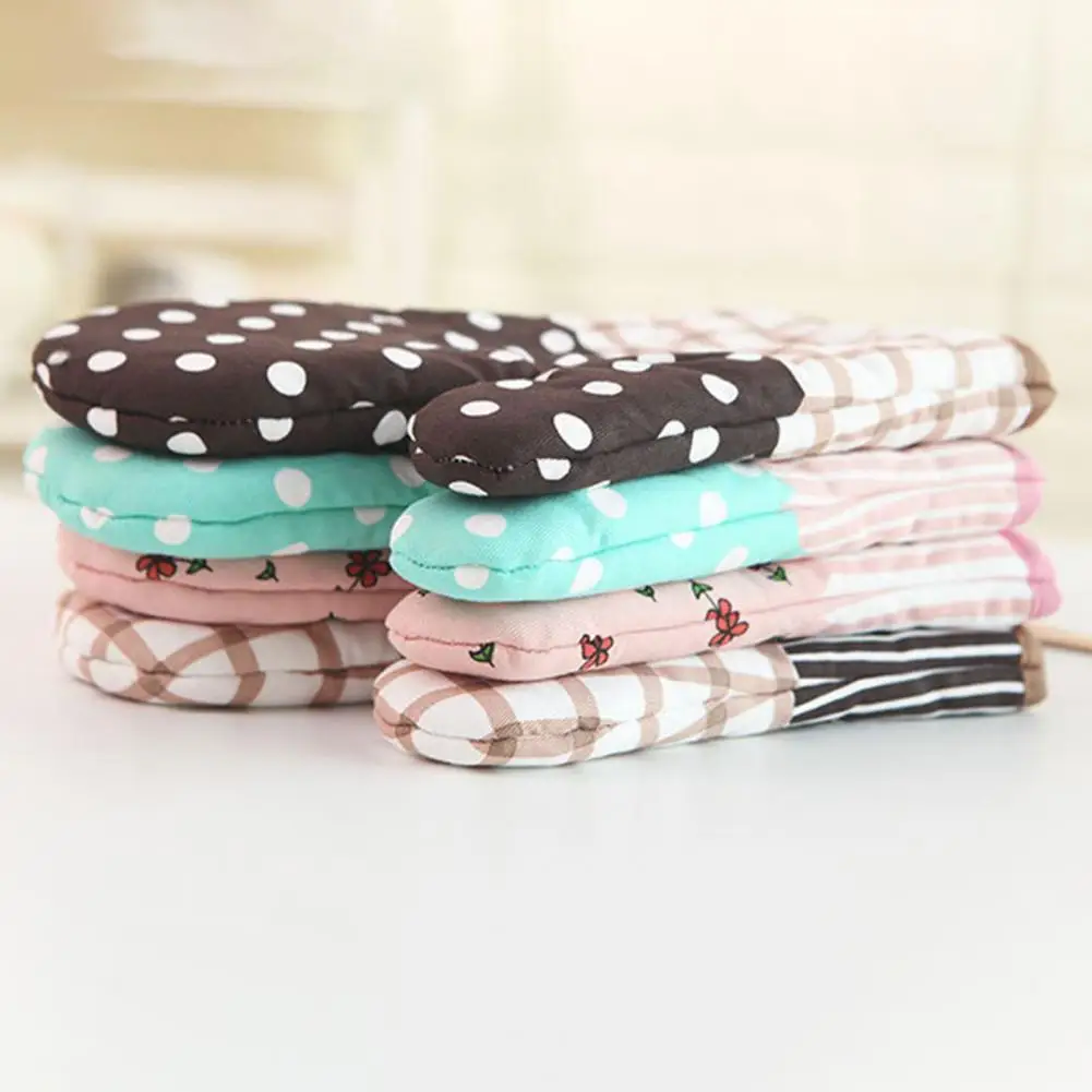 1Pc Universal Print Patchwork Thick Anti-scalding Pad Oven Glove Lightweight Skin-Touch
1Pc Universal Print Patchwork Thick Anti-scalding Pad Oven Glove Lightweight Skin-Touch