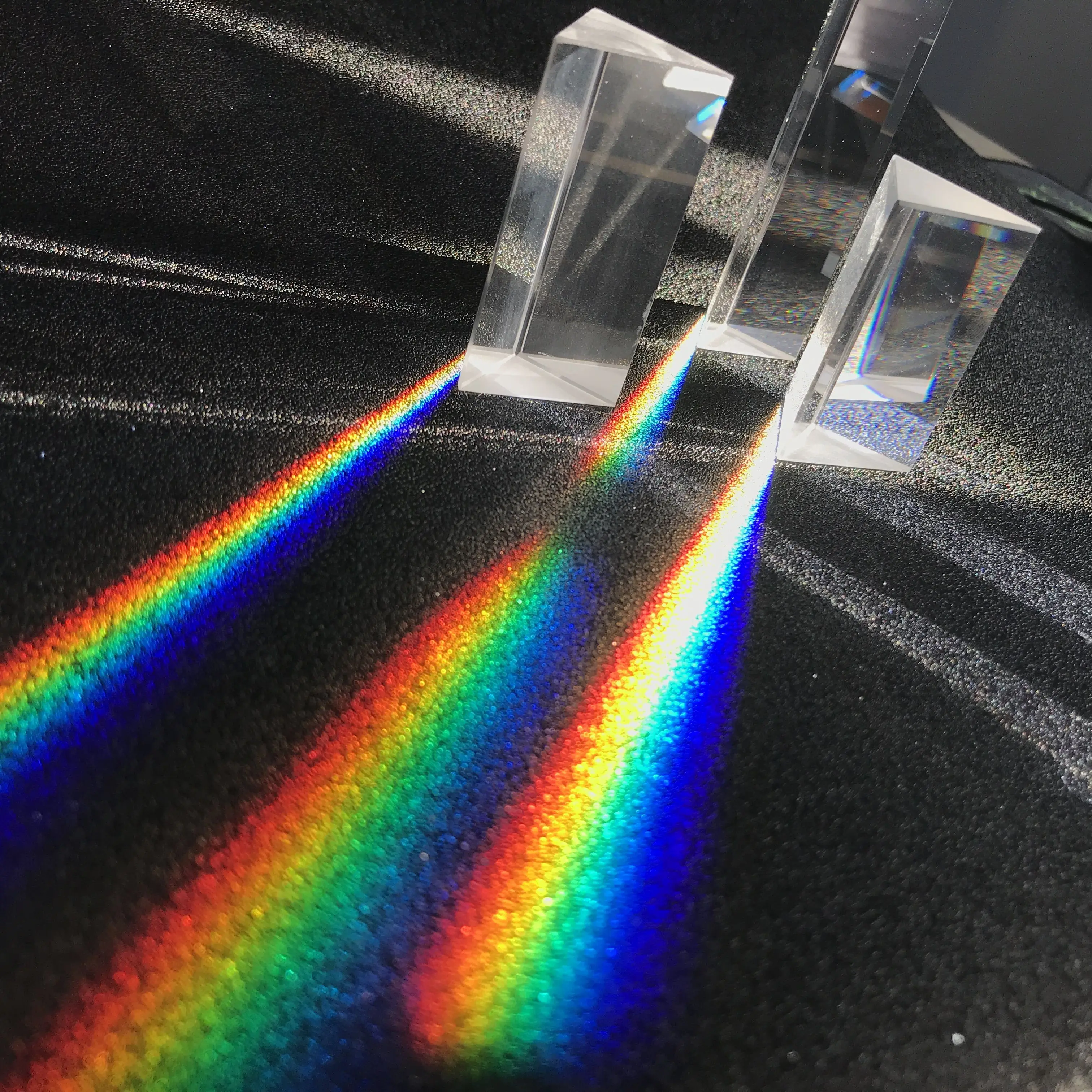 30*30*60MM Triangular Prism To See Rainbow Size Photo Photography Seven-color Sunlight Student Optical Science Experiment
30*30*60MM Triangular Prism To See Rainbow Size Photo Photography Seven-color Sunlight Student Optical Science Experiment