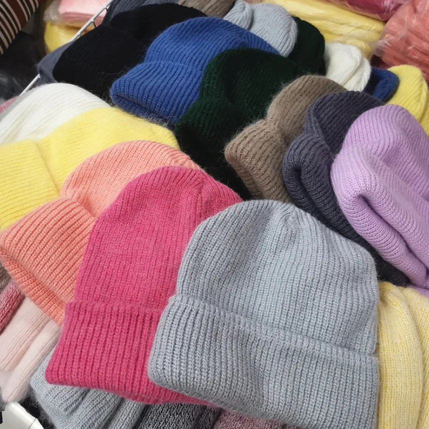 2021 new fashion Unisex Solid Color Real Rabbit Fur Beanies Winter Hat For Woman Knit Bonnet Acrylic Woman Autumn Warm Skullies
2021 new fashion Unisex Solid Color Real Rabbit Fur Beanies Winter Hat For Woman Knit Bonnet Acrylic Woman Autumn Warm Skullies