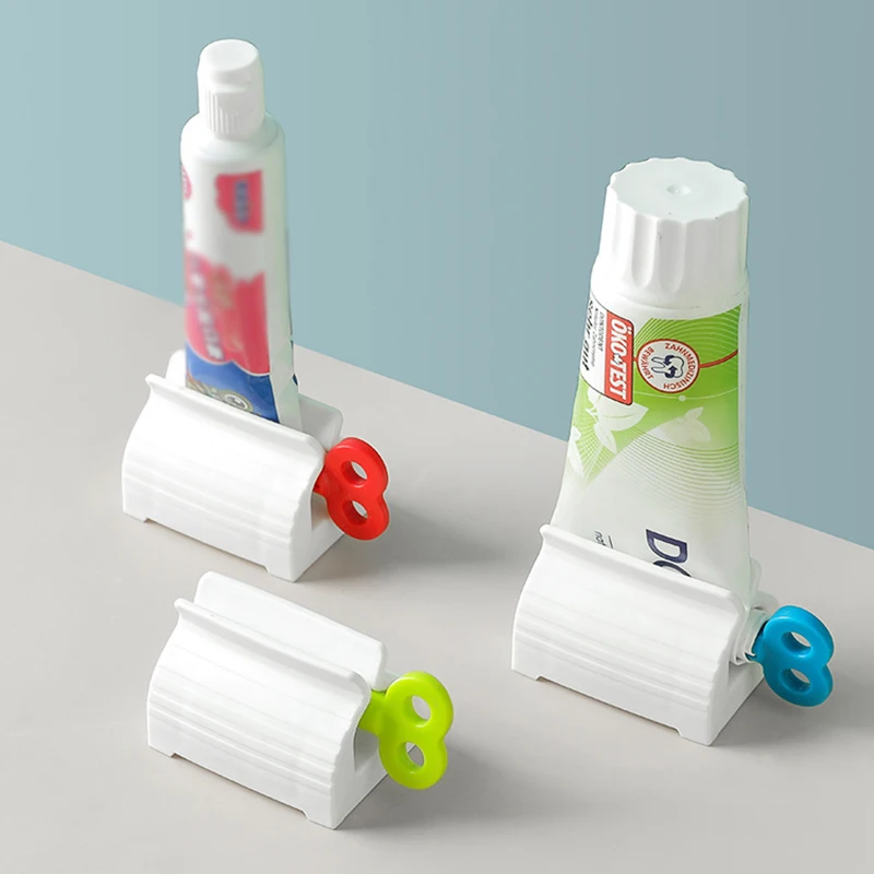 Диспенсер для зубной пасты пластиковый выдавливатель практичный держатель