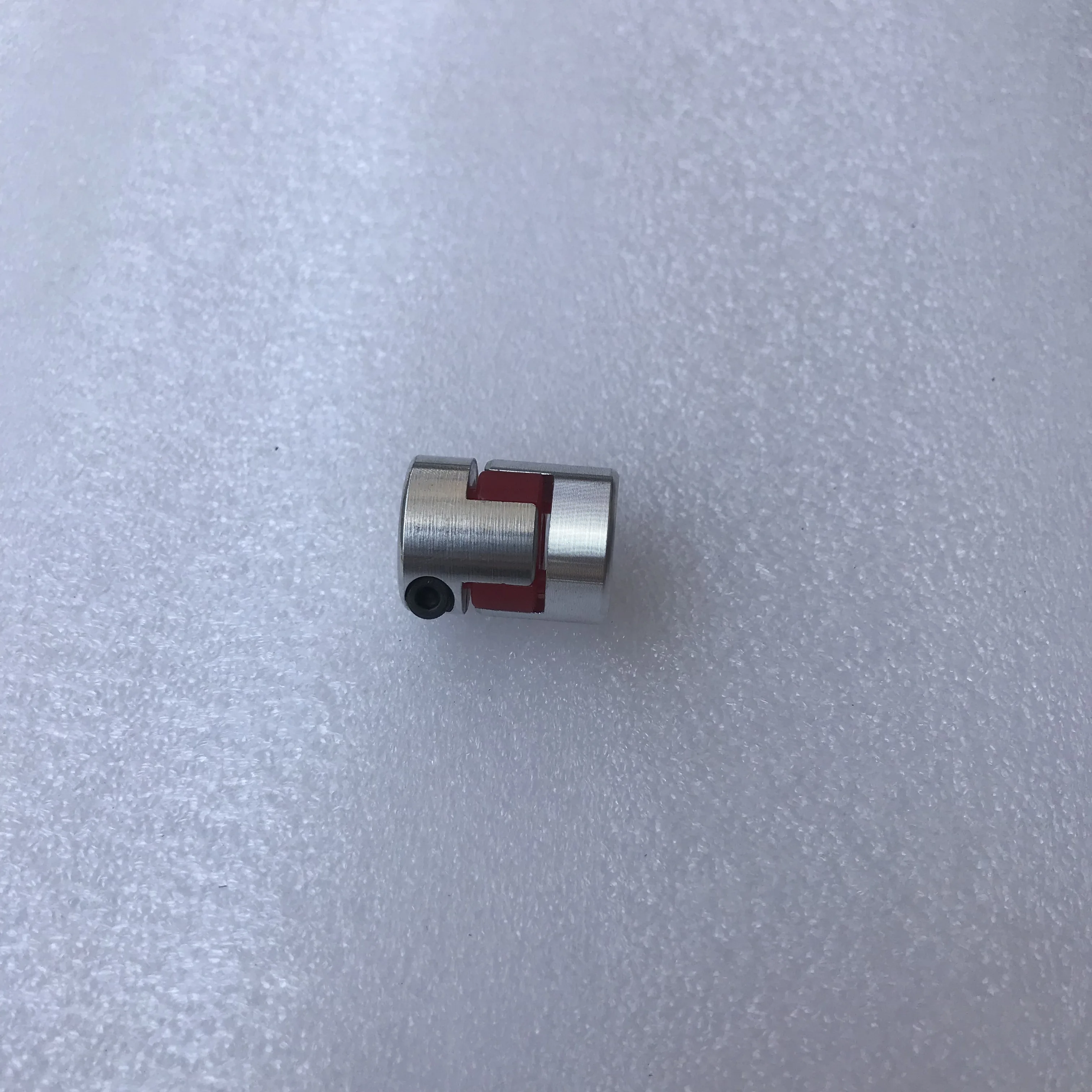 1PCS Flexible Plum Shaft Coupling D20L25 CNC Stepper Motor Coupler Jaw shaft coupling
1PCS Flexible Plum Shaft Coupling D20L25 CNC Stepper Motor Coupler Jaw shaft coupling