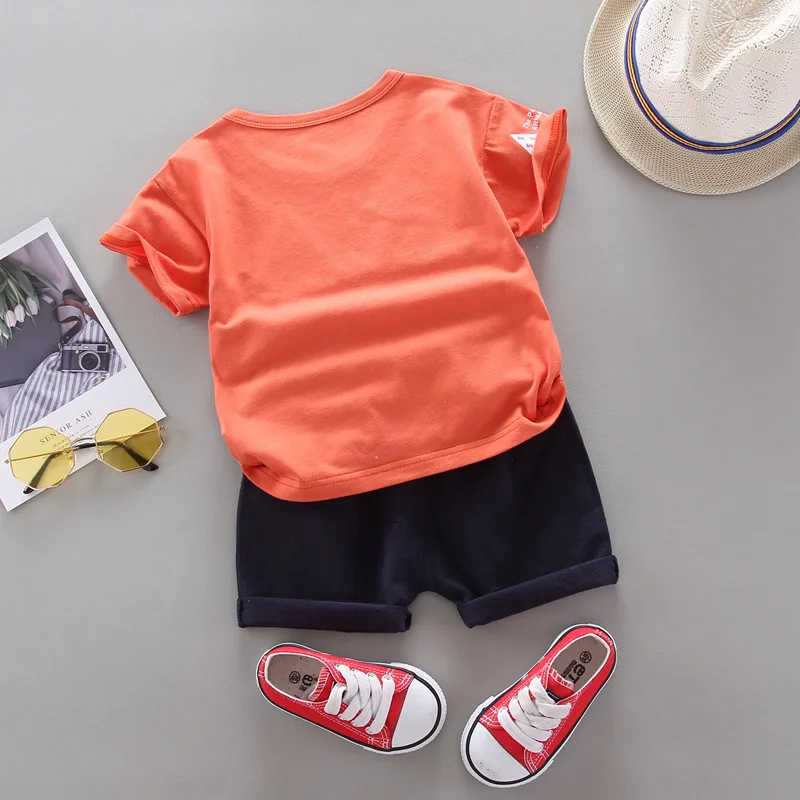 2020 summer new fashion of boys and girls short-sleeved children's set 0-4 years old three-dimensional cute children's wear
2020 summer new fashion of boys and girls short-sleeved children's set 0-4 years old three-dimensional cute children's wear