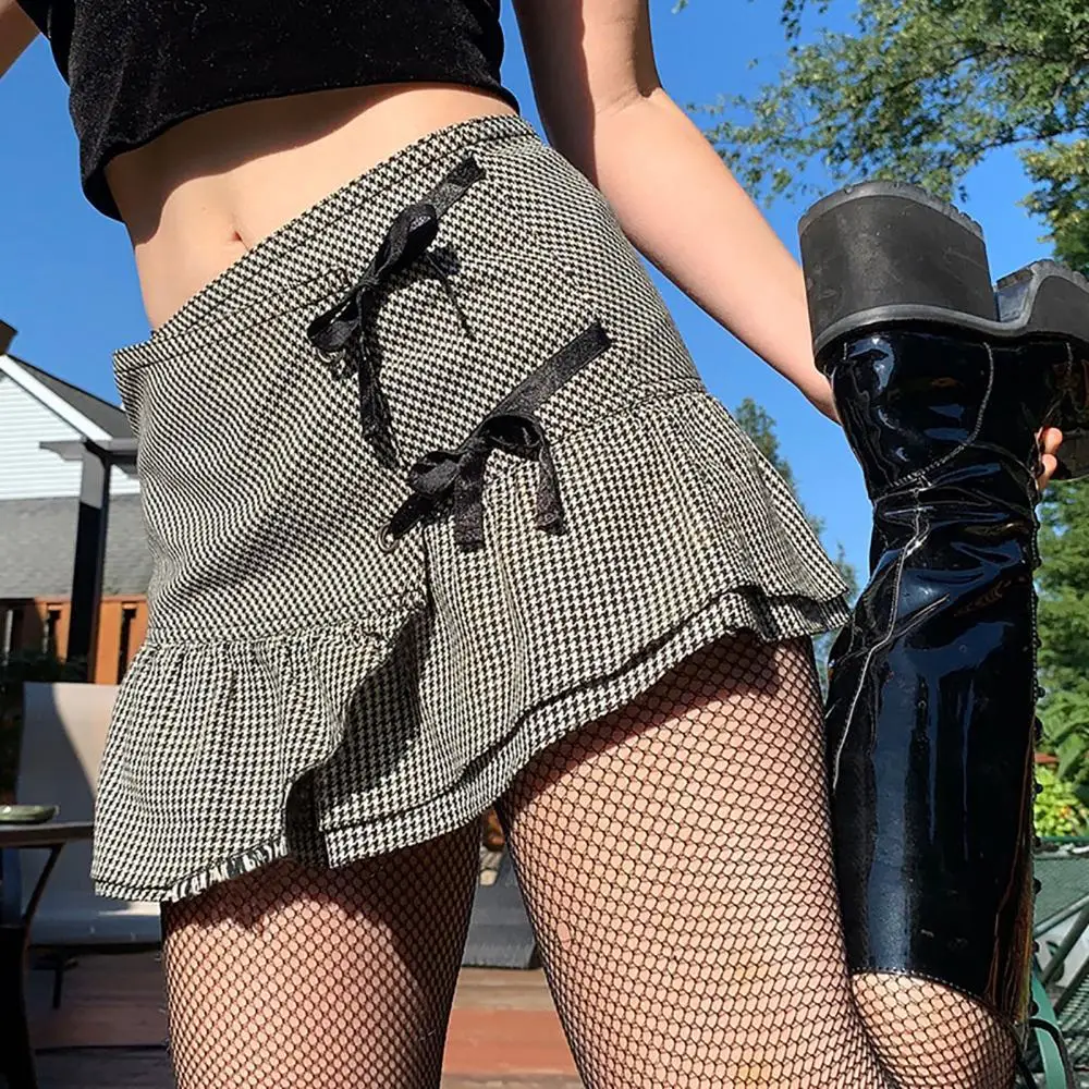 80% 2021 New Fashion Women Mid Rise Houndstooth Print Ruffle Hem Bowknot Irregular Mini Skirt
80% 2021 New Fashion Women Mid Rise Houndstooth Print Ruffle Hem Bowknot Irregular Mini Skirt