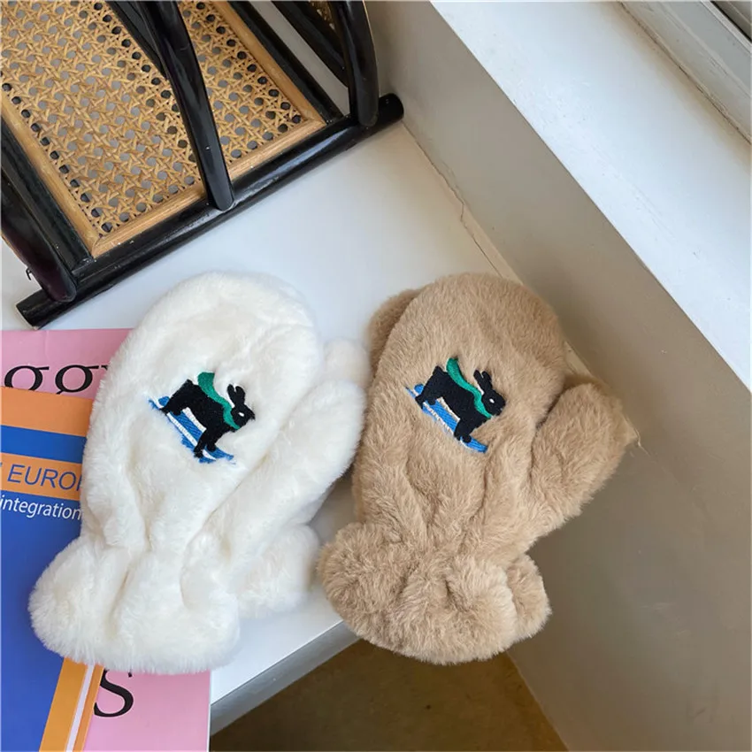 1Pair Women Girls Cute Rabbit Winter Gloves Females Fluffy Plush Skiing Bunny Full Finger Warm Mittens Glove For Children's Gift
1Pair Women Girls Cute Rabbit Winter Gloves Females Fluffy Plush Skiing Bunny Full Finger Warm Mittens Glove For Children's Gift