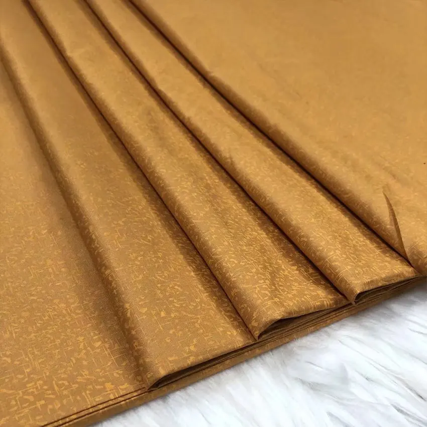 Popular Handmade african Bazin lace fabric high quality nigerian lace fabric materiel For Party Dress
Popular Handmade african Bazin lace fabric high quality nigerian lace fabric materiel For Party Dress