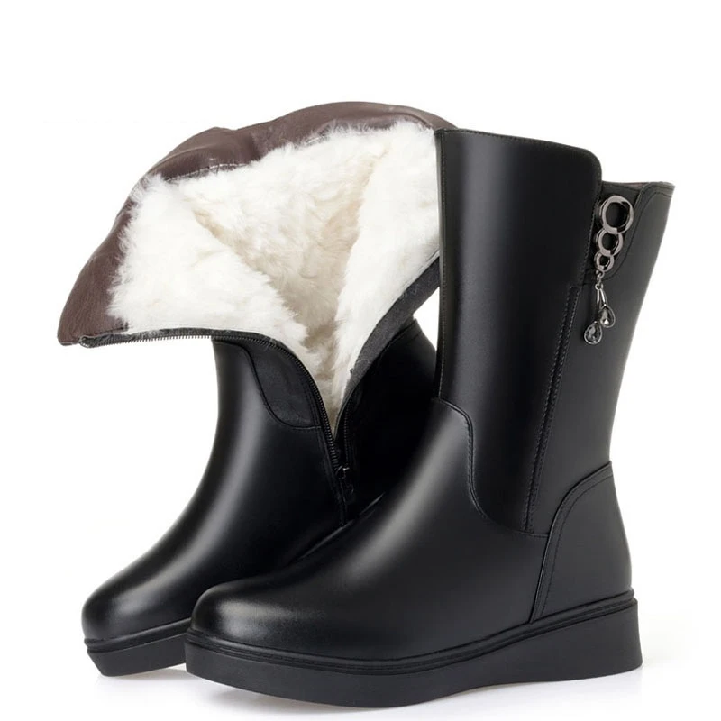 Large Size Women Snow Boots 2022 Winter Thick Wool Warm Mid Calf Boots Woman Fashion Soft Leather Low Wedge Cotton Shoes Botines
Large Size Women Snow Boots 2022 Winter Thick Wool Warm Mid Calf Boots Woman Fashion Soft Leather Low Wedge Cotton Shoes Botines