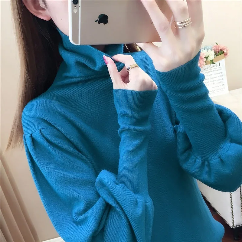 Warm turtle neck women fall/winter new lazy wind foreign style loose large size lantern sleeve with knitted base shirt
Warm turtle neck women fall/winter new lazy wind foreign style loose large size lantern sleeve with knitted base shirt