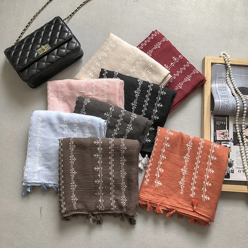 Printed embroidery Newest Women Fashion Embroider Floral Viscose Shawl Scarf Plain Foaming Wrap Pashmina Tassel
Printed embroidery Newest Women Fashion Embroider Floral Viscose Shawl Scarf Plain Foaming Wrap Pashmina Tassel