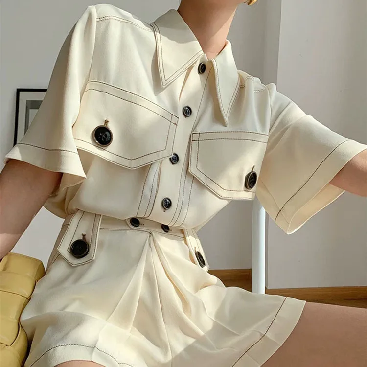 Haute Couture Shirt + Shorts 2 Pieces Set Women's Clothing French Safari Style Summer Flare Office Lady Outfit Business Wear New
Haute Couture Shirt + Shorts 2 Pieces Set Women's Clothing French Safari Style Summer Flare Office Lady Outfit Business Wear New