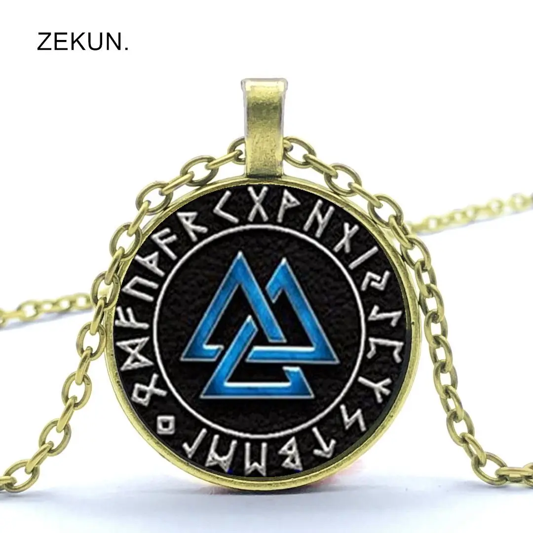 LIAOZEKUN, 2019/Dark Viking Triangle Amulet Pendant Necklace Bump Glass Men and Women Necklace Jewelry.
LIAOZEKUN, 2019/Dark Viking Triangle Amulet Pendant Necklace Bump Glass Men and Women Necklace Jewelry.