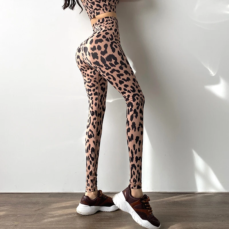 Plus Size Gym Quick Dry Fitness Leggings Women Leopard Sport Pants Stretchy Yoga Pants High Waist Lift Hip Running Trousers
Plus Size Gym Quick Dry Fitness Leggings Women Leopard Sport Pants Stretchy Yoga Pants High Waist Lift Hip Running Trousers