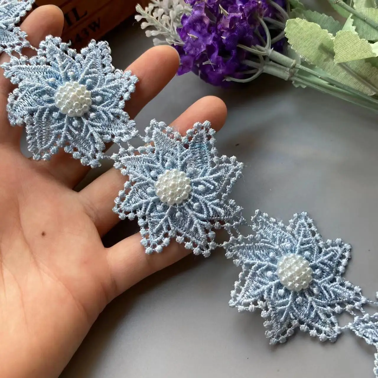 1 Yard 5cm Blue Flower Pearl Snowflake Lace Trim Ribbon Handmade Beaded Embroidered Double Layered Applique Dress Sewing Craft
1 Yard 5cm Blue Flower Pearl Snowflake Lace Trim Ribbon Handmade Beaded Embroidered Double Layered Applique Dress Sewing Craft