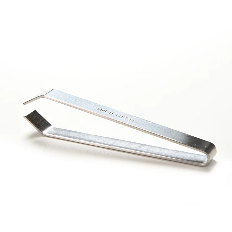 1 Pc Stainless Steel Fish Bone remover Fishbone Tweezers Tongs Practice Skin Removal Pliers Pincer Seafood Tools
1 Pc Stainless Steel Fish Bone remover Fishbone Tweezers Tongs Practice Skin Removal Pliers Pincer Seafood Tools