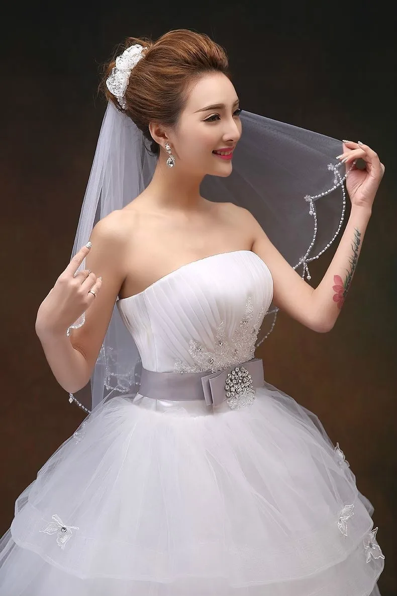 2015 White/Ivory Wedding Veil Velo Voile Mariage 1.5 M Bridal Veil Velos De Novia Wedding Vail 2015 Beaded Cheap Veil Bride
2015 White/Ivory Wedding Veil Velo Voile Mariage 1.5 M Bridal Veil Velos De Novia Wedding Vail 2015 Beaded Cheap Veil Bride