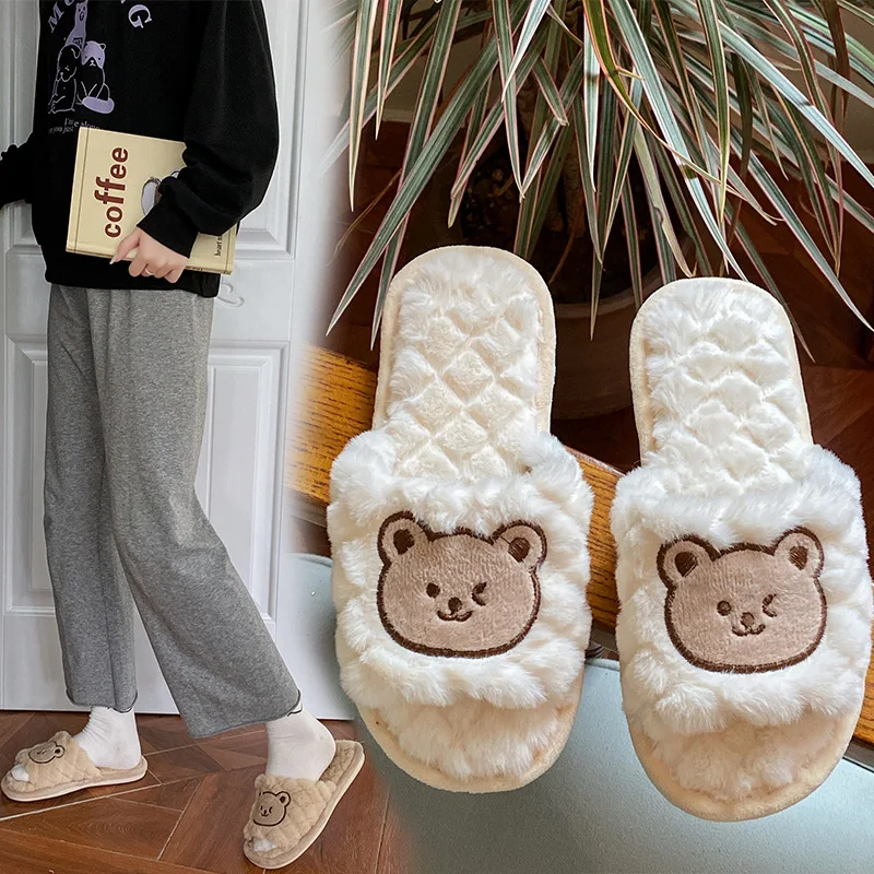 Women Girls Lingge Cartoon Bear Wool Slippers Winter Flat Bottom Non-slip Warm Fur Slides Indoor Home Cotton Shoes 
Women Girls Lingge Cartoon Bear Wool Slippers Winter Flat Bottom Non-slip Warm Fur Slides Indoor Home Cotton Shoes