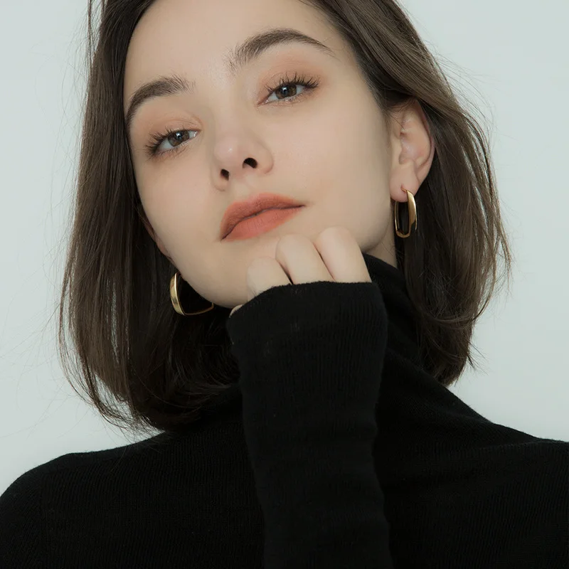 Elegant Big Square Earring Gold Silver Color Geometric Piercing Hoop Hanging Dangle Earrings For Women Jewelry Gift
Elegant Big Square Earring Gold Silver Color Geometric Piercing Hoop Hanging Dangle Earrings For Women Jewelry Gift