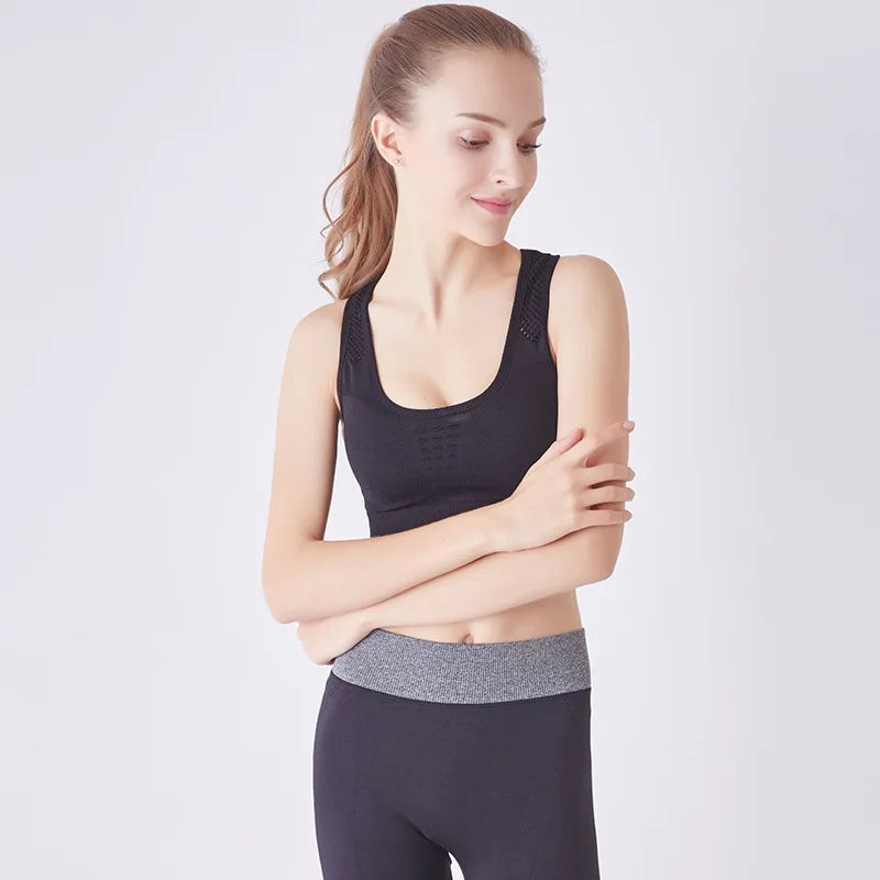 Yoga Sports Bra Women Wicking Beauty Back Double Shoulder Strap Fitness Running Tops Vest Summer Women Sportswear New 2021
Yoga Sports Bra Women Wicking Beauty Back Double Shoulder Strap Fitness Running Tops Vest Summer Women Sportswear New 2021