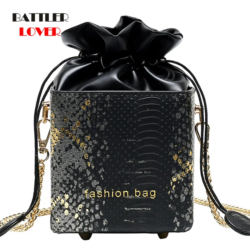 Mini Box Leather Crossbody Bag for Women 2021 Winter Chain Drawstring Shoulder Bag Female Branded Designer Handbags and Purses
Mini Box Leather Crossbody Bag for Women 2021 Winter Chain Drawstring Shoulder Bag Female Branded Designer Handbags and Purses