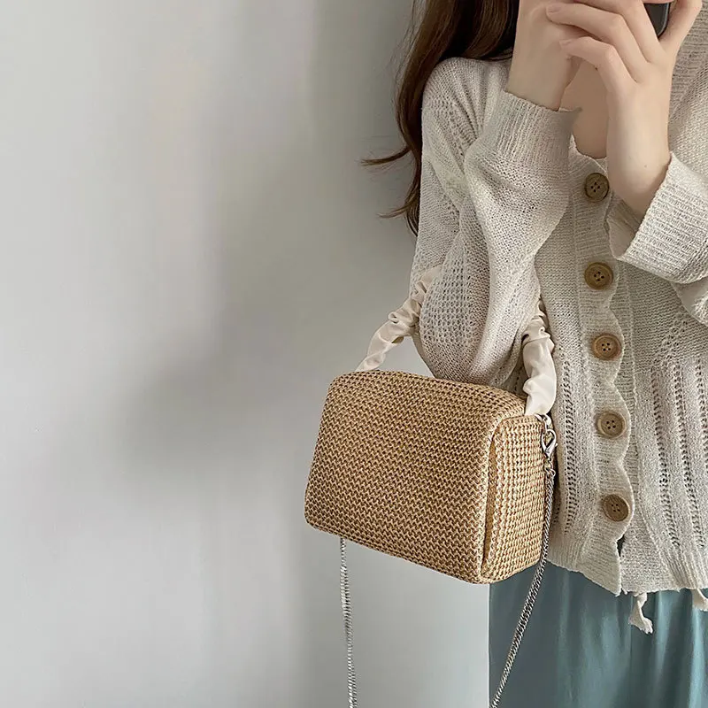 Womens Straw Purses and Handbags Rattan Crossbody Bags for Women Coin Wallet Tote Ladies Hand Shoulder Bags
Womens Straw Purses and Handbags Rattan Crossbody Bags for Women Coin Wallet Tote Ladies Hand Shoulder Bags