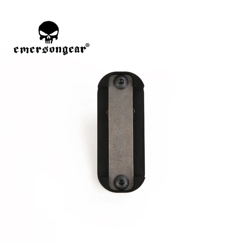 EMERSONGEAR Tactical IPSC USPSA Competition Shooting Aluminum Magazine Pouch 1.75inch Buckle 360 Degrees Mag Pack Gun Holster 
EMERSONGEAR Tactical IPSC USPSA Competition Shooting Aluminum Magazine Pouch 1.75inch Buckle 360 Degrees Mag Pack Gun Holster