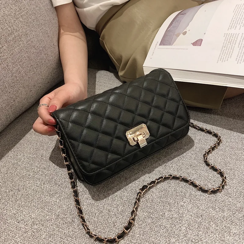 Women's Shoulder Bag Rhombus Chain Decoration Women's Shoulder Handbag with Chain 2021 New Fashion Female Shopping Bag
Women's Shoulder Bag Rhombus Chain Decoration Women's Shoulder Handbag with Chain 2021 New Fashion Female Shopping Bag