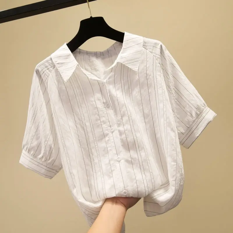 2021 Blouse Women Short Sleeve Striped Top Shirts Blouses Female Loose Blusas Summer Casual Ladies Office Femininas Tops Y974 
2021 Blouse Women Short Sleeve Striped Top Shirts Blouses Female Loose Blusas Summer Casual Ladies Office Femininas Tops Y974