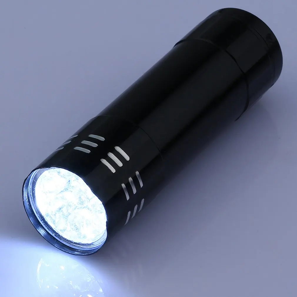 1pcs 9 LED Aluminum Classic Flashlight Lamp Emergency Camping Small Flashlight hot sale
1pcs 9 LED Aluminum Classic Flashlight Lamp Emergency Camping Small Flashlight hot sale