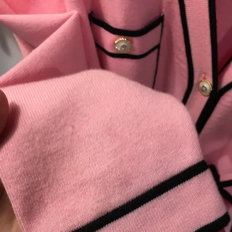 Spring and autumn pink soft casual knitting cardigan medium length loose coat
Spring and autumn pink soft casual knitting cardigan medium length loose coat