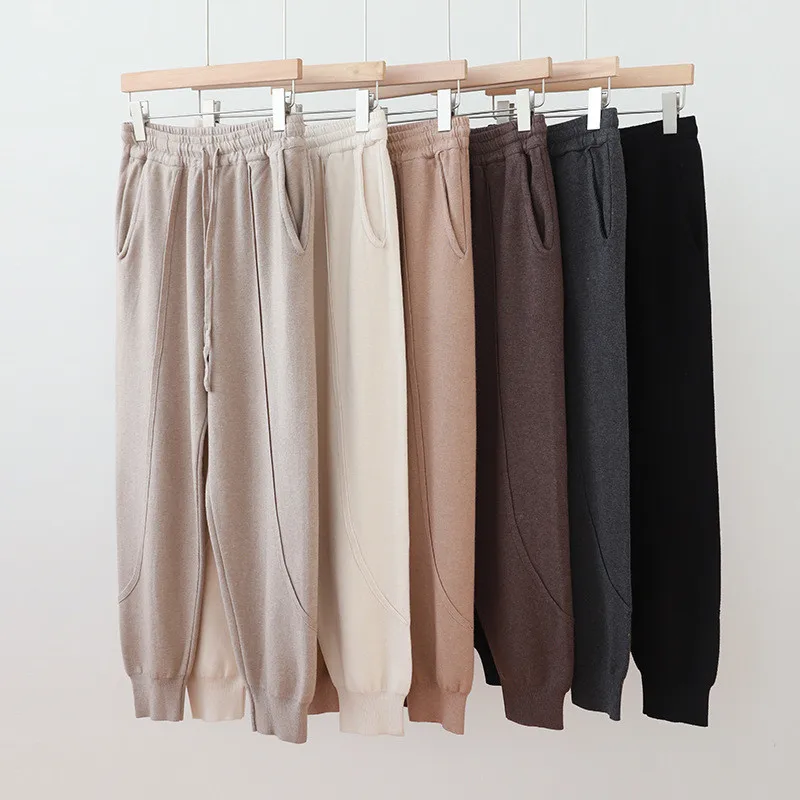 2020 Autumn And Winter New Casual Thickened Sports Pants Women's Fashion Knitted Casual High Waist Beam Feet pants
2020 Autumn And Winter New Casual Thickened Sports Pants Women's Fashion Knitted Casual High Waist Beam Feet pants