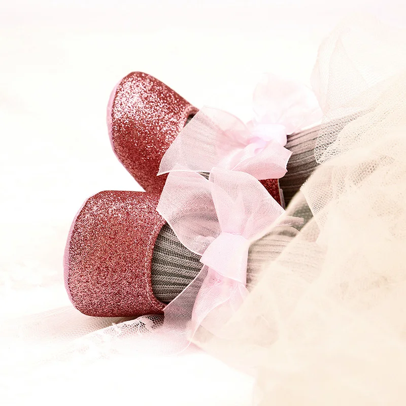 Spring and Autumn Ribbon Infant Toddler Shoes 0-18M Baby Girls Solid Color Breathable Soft-soled Princess Shoes with Headwear
Spring and Autumn Ribbon Infant Toddler Shoes 0-18M Baby Girls Solid Color Breathable Soft-soled Princess Shoes with Headwear