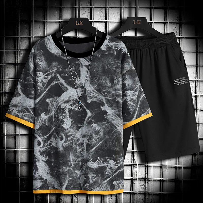 2 PCS 2021 Summer Men Casual Set Fashion Sportswear Suit Short Sleeve T-shirt Shorts Sets Male Sportswear Tracksuit Men S-4XL 
2 PCS 2021 Summer Men Casual Set Fashion Sportswear Suit Short Sleeve T-shirt Shorts Sets Male Sportswear Tracksuit Men S-4XL