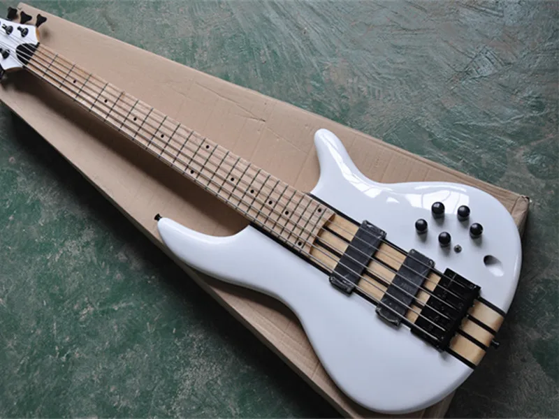 Buyer Custom 5 Strings White body Electric Bass Guitar with 2 Black Active Pickups,Black Hardware,Neck through body
Buyer Custom 5 Strings White body Electric Bass Guitar with 2 Black Active Pickups,Black Hardware,Neck through body