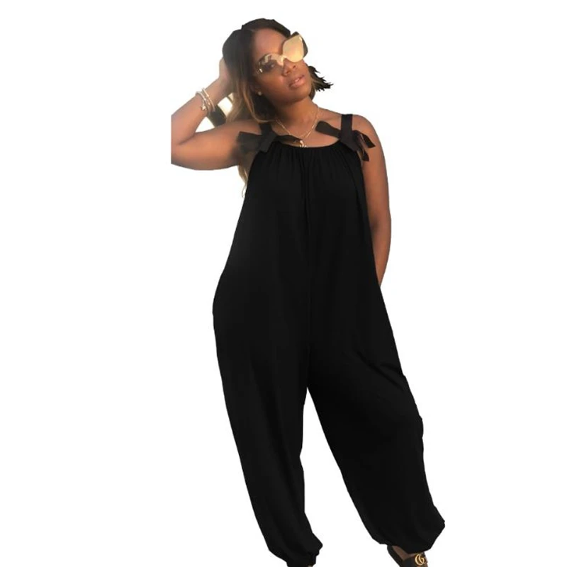 New 2020 European and American sexy fashionable trousers, bow tie solid color suspenders women's overalls
New 2020 European and American sexy fashionable trousers, bow tie solid color suspenders women's overalls